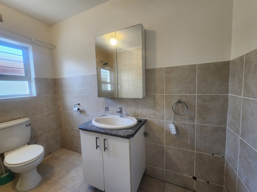 3 Bedroom Property for Sale in Elsies River Western Cape